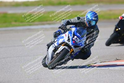 media/Jan-20-2023-Fastrack Riders (Fri) [[f2ad32aba3]]/Private/session 4 turn 6/